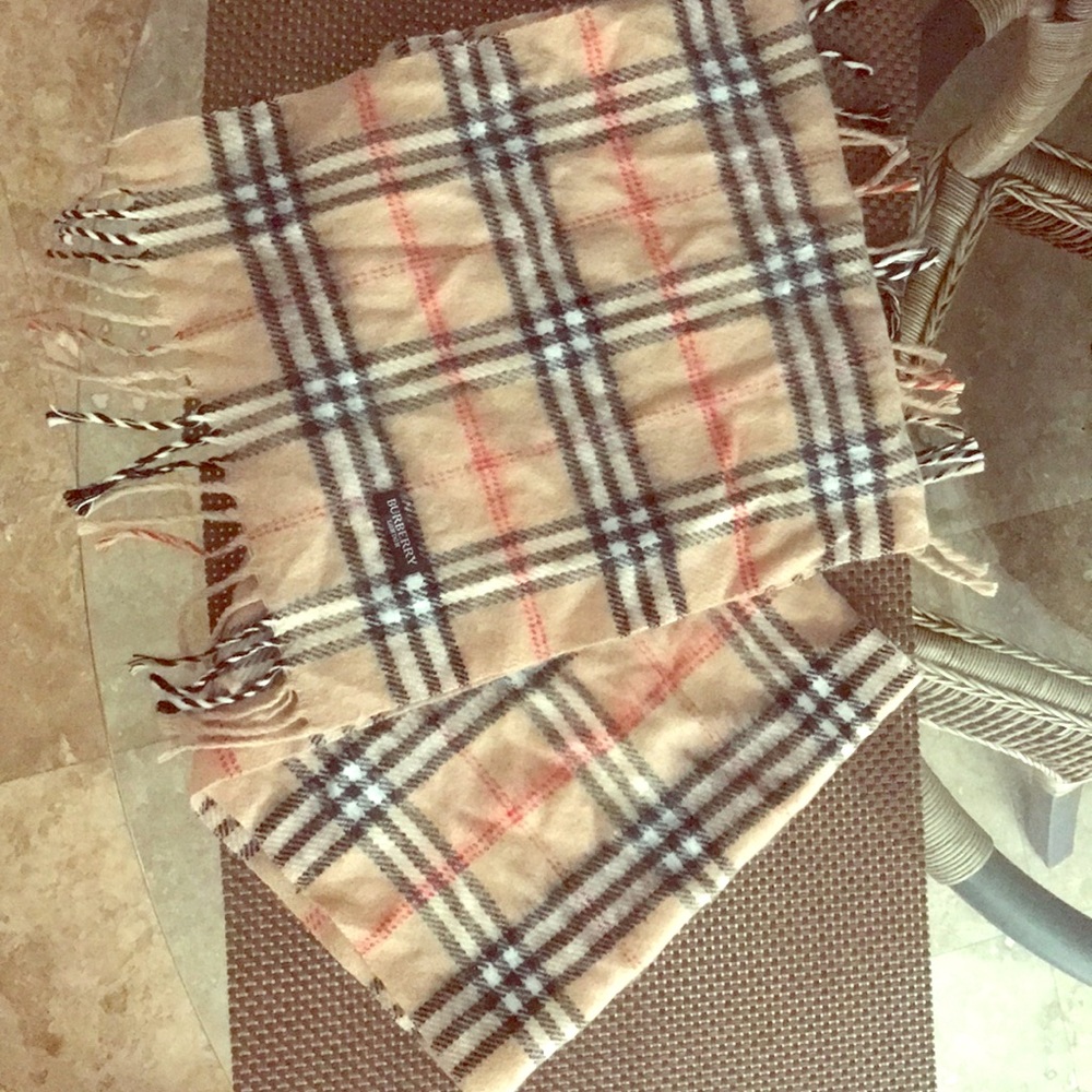 Burberry scarf